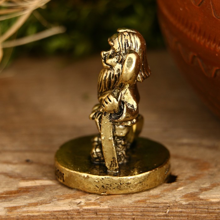 Фигурка миниатюра домовой "Оберегаю дом", 3,5 х 3 см