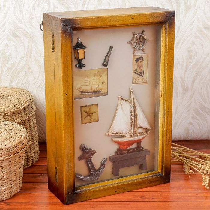 Ключница дерево 6 крючков "Кораблестроение" 30х20х7 см