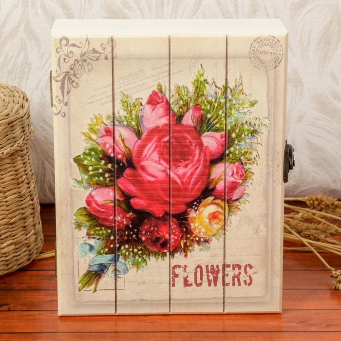 Ключница дерево 4 крючка "Пышный букет" 20х15,5х5 см