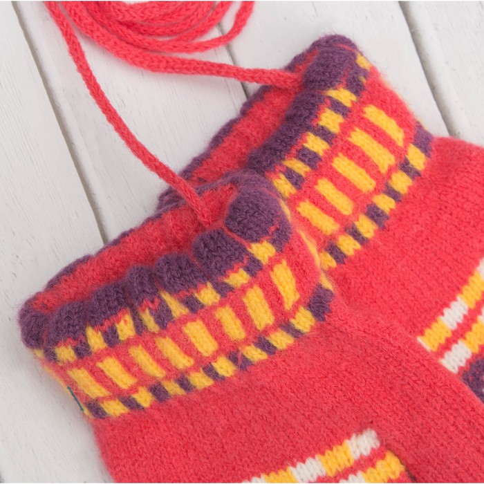 Варежки детские "Любовь", размер 16 (р-р произв. 8), цвет красный 65545