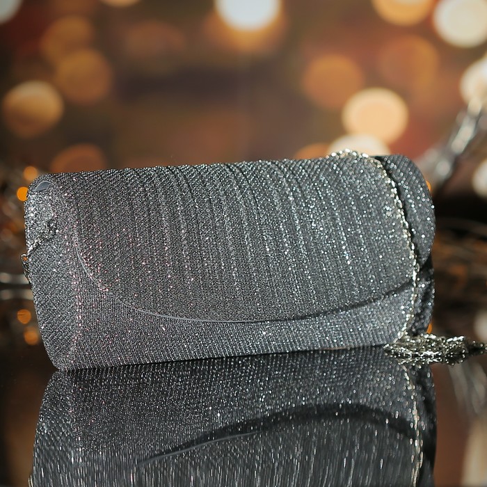 Клатч женский, отдел на магните, длинная цепь, цвет серый