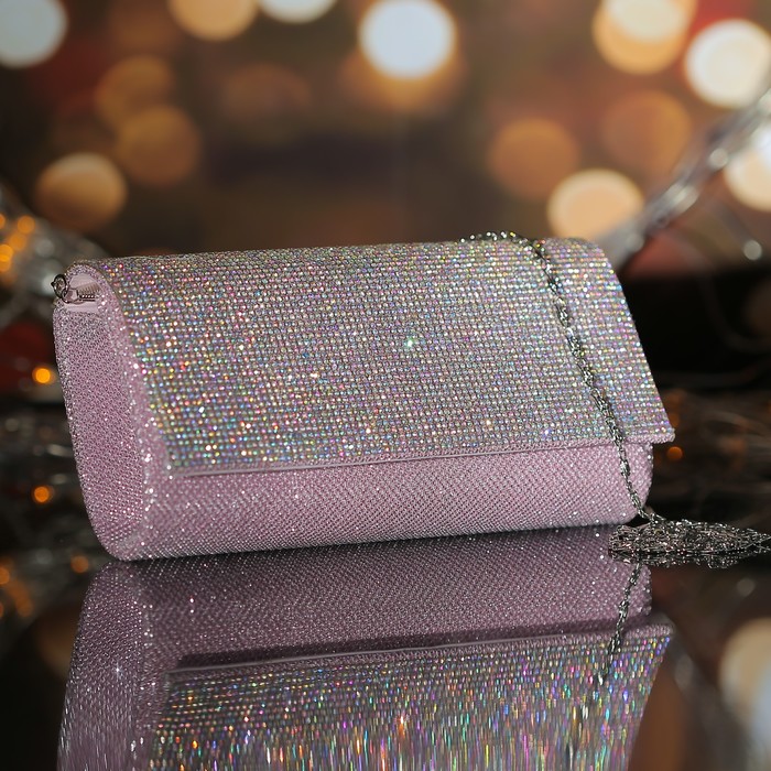 Клатч женский, отдел на магните, длинная цепь, цвет розовый