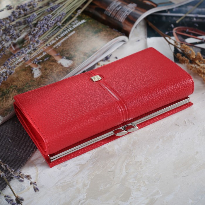 Кошелёк женский на клапане, 4 отдела, для карт, 2 отдела на рамке, цвет красный