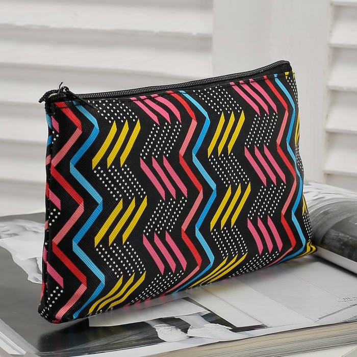 Косметичка простая, отдел на молнии, цвет чёрный