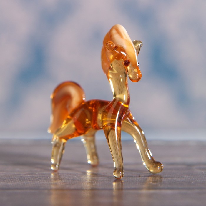 Сувенир стекло микро "Лошадь" 3х2х1 см МИКС