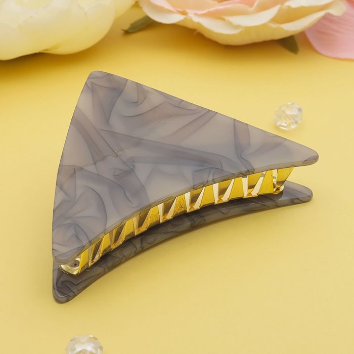 Краб для волос "Версаль" 9 см треугольник серый