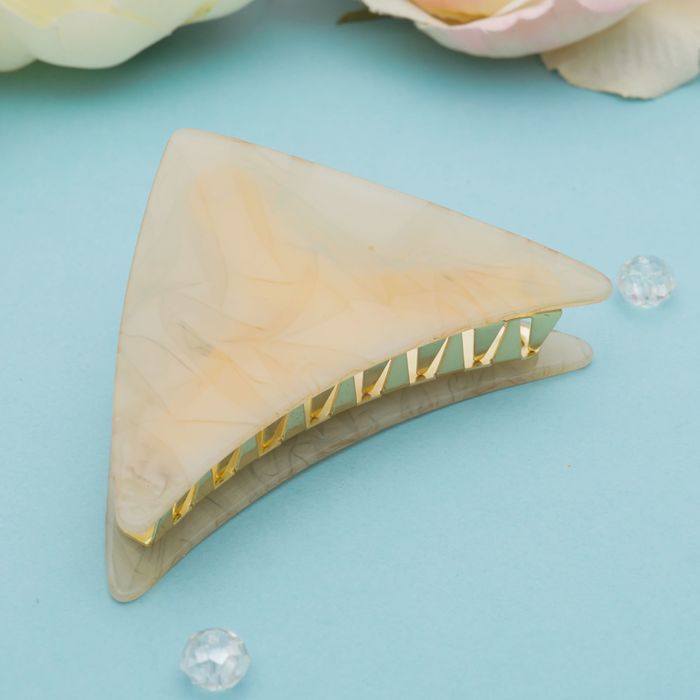 Краб для волос "Версаль" 9 см треугольник кремовый