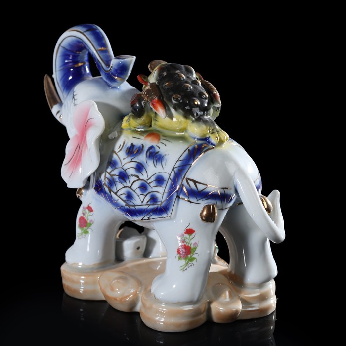 Сувенир, нэцкэ, под фарфор "Слон с жабой и монетами"