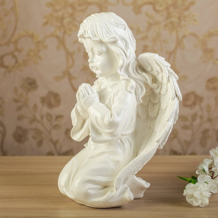 Статуэтка "Ангел молится на коленях", белая, 34 см