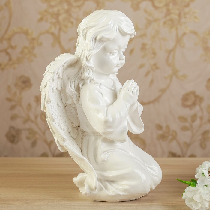 Статуэтка "Ангел молится на коленях", белая, 34 см
