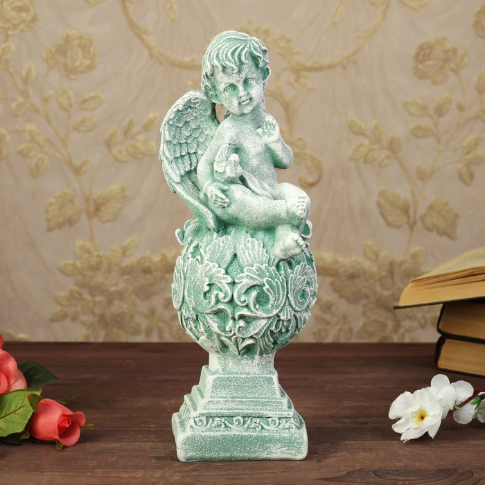 Статуэтка "Ангел на шаре с голубем" под камень, цвет зелёный