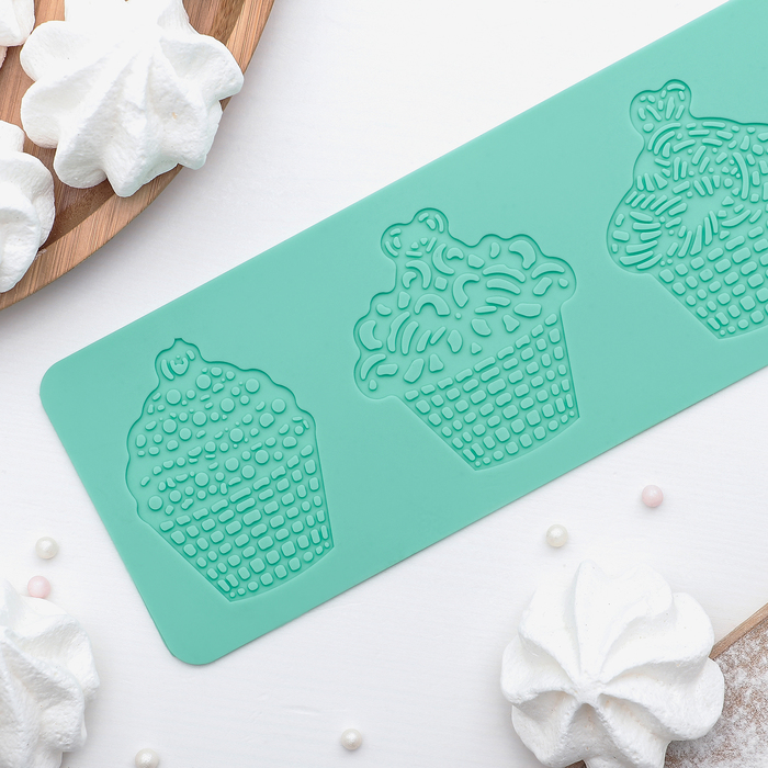 Коврик для айсинга 38,5х8 см "Капкейки", цвета МИКС