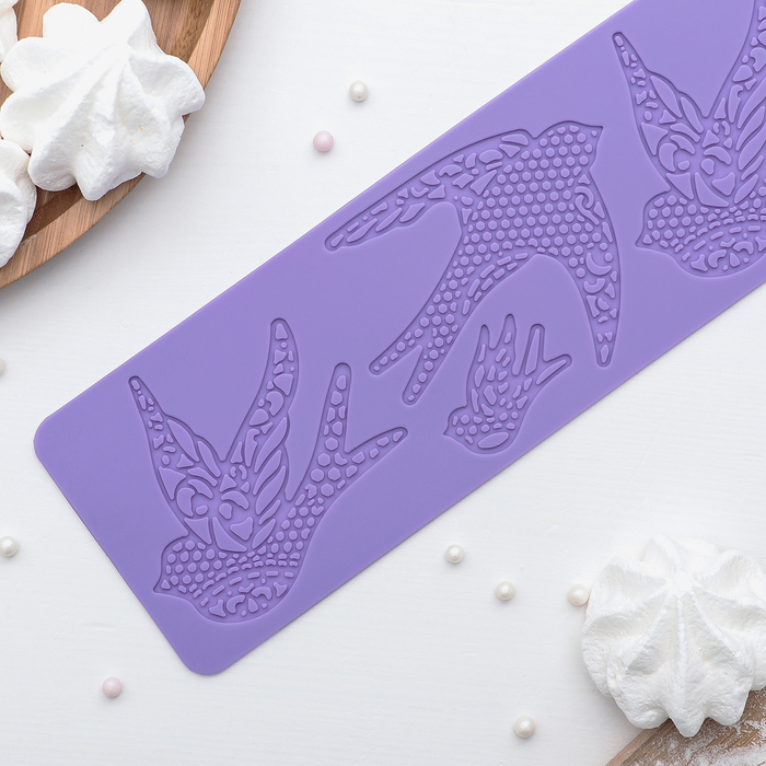 Коврик для айсинга 38,5х8 см "Ласточки", цвета МИКС