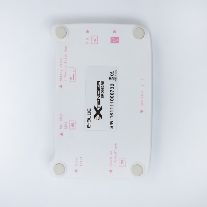 Картридер + хаб E-Blue Extender красный, (Чтение карт форматов: SD, MS, M2, T-flash