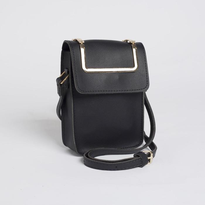 Сумка женская, отдел на молнии, регулируемый ремень, цвет чёрный