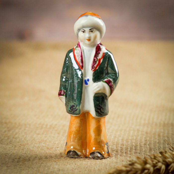 Сувенир "Бала" фарфор, ручная работа