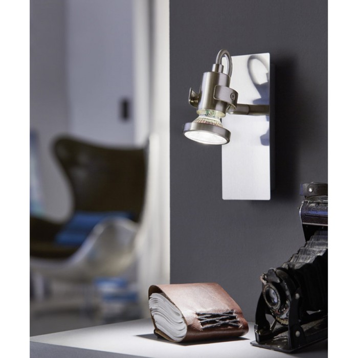

Светильник TUNKON 1x3,3Вт GU10, никель 16,5x12 см