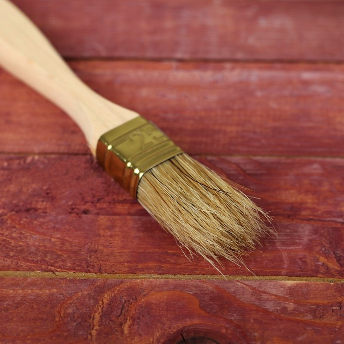 Кисть плоская, толстая, деревянная ручка, 25 х 14 мм