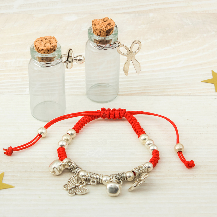 Подарочный набор "Наше маленькое счастье": фотоальбом на на 36 фото и шкатулка с браслетом и бутылочками для хранения