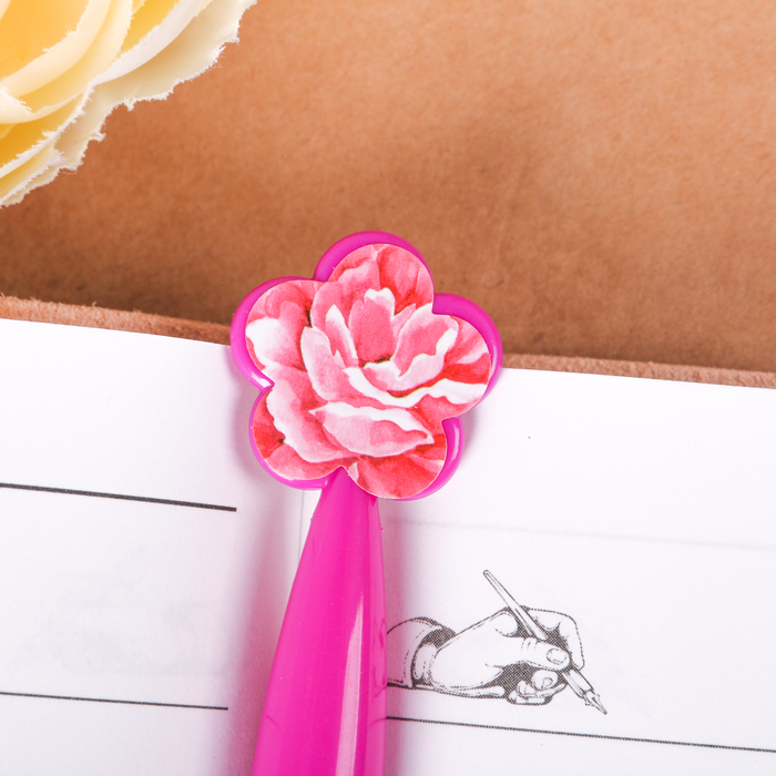 Ручка пластиковая с цветком "Самой доброй бабушке"