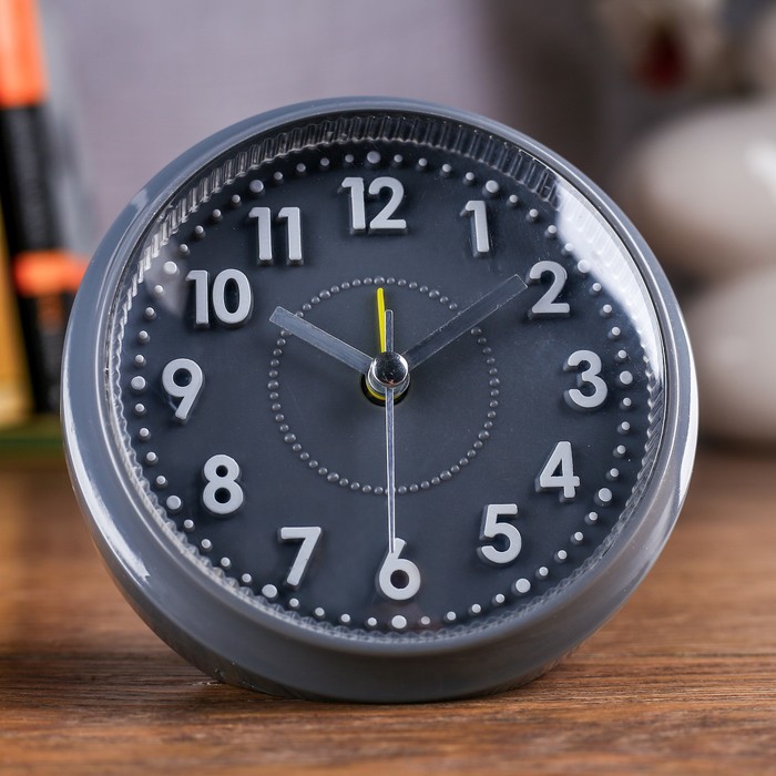 Будильник круглый классика, с подсветкой, пластик микс 10,5*10,5 см