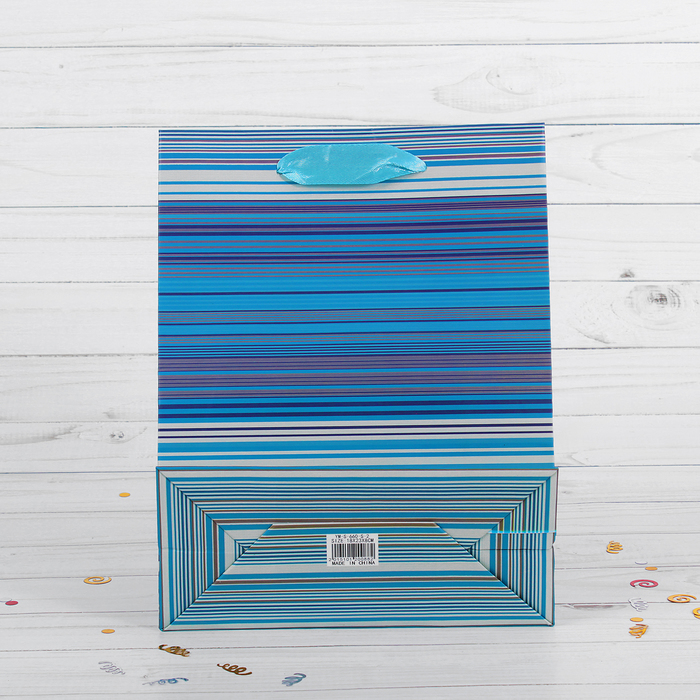 Пакет подарочный "Полоски", люкс, 18 х 8 х 23 см