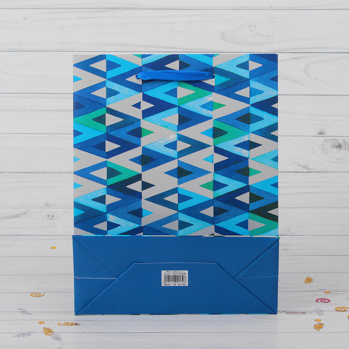 Пакет подарочный "Геометрия", цвет синий, люкс, 18 х 8 х 23 см