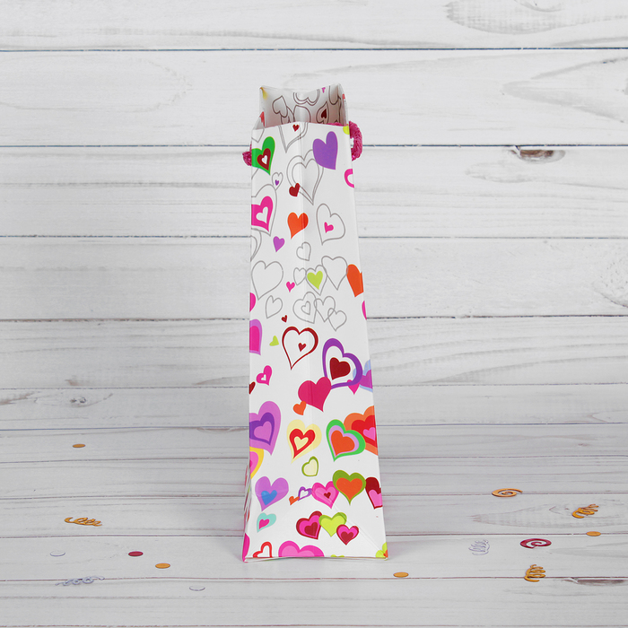 Пакет подарочный "Разноцветные сердечки", люкс, 12 х 6 х 18 см