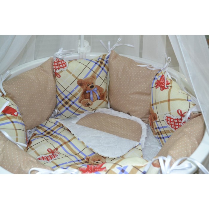 Комплект 22 предметов для круглой кроватки "Мишка и горох"