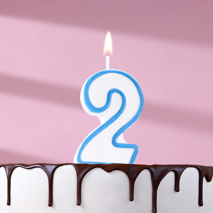 Свеча для торта цифра "2", ободок цветной, 7 см, МИКС