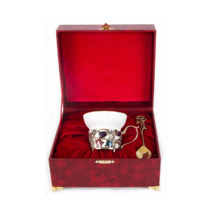 Чашка фарфоровая с цветками из латуни «Колокольчики» в шкатулке