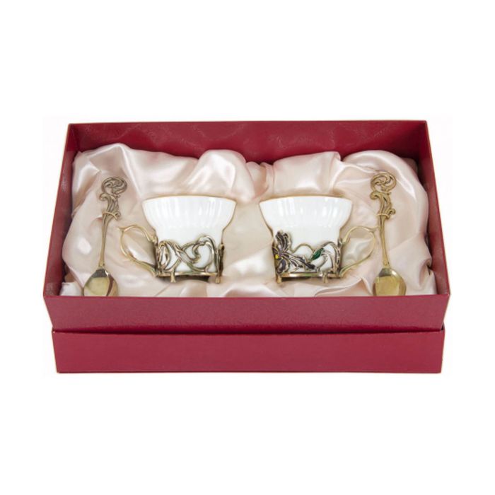 Чайная пара фарфоровая с цветками из латуни «Ирисы» в картонном футляре