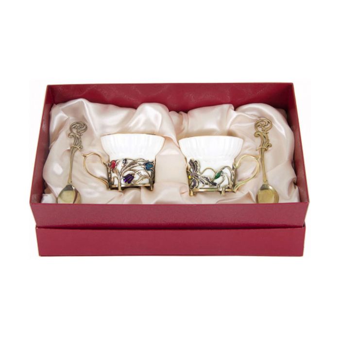 Чайная пара фарфоровая с цветками из латуни «Колокольчики и Ирисы" в картонном футляре