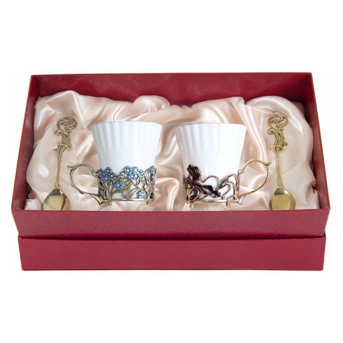 Набор из двух чашек «Ирисы и Незабудки» в картонном футляре
