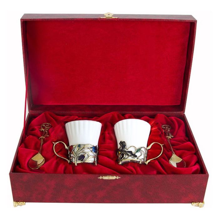 Набор из двух чашек «Ирисы и Колокольчики» в шкатулке из бумвинила