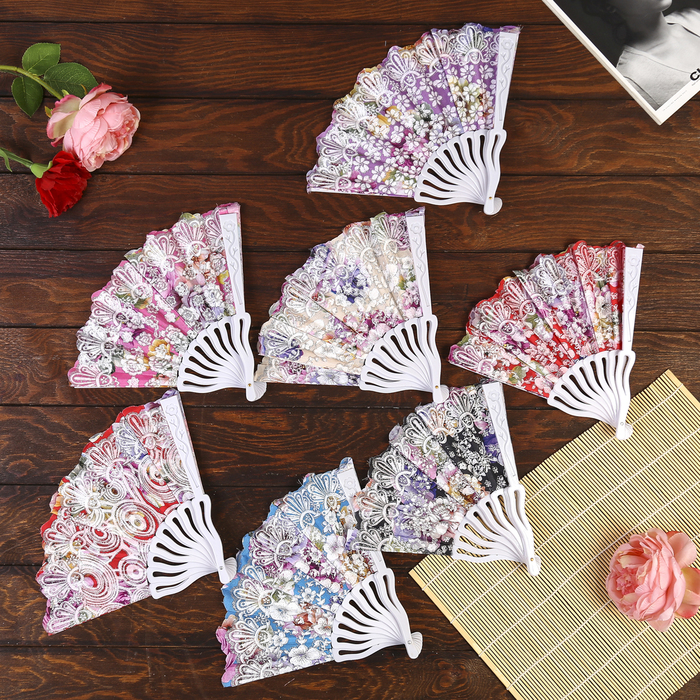 Веер пластик изгиб "Цветочница" серебро МИКС 23 см