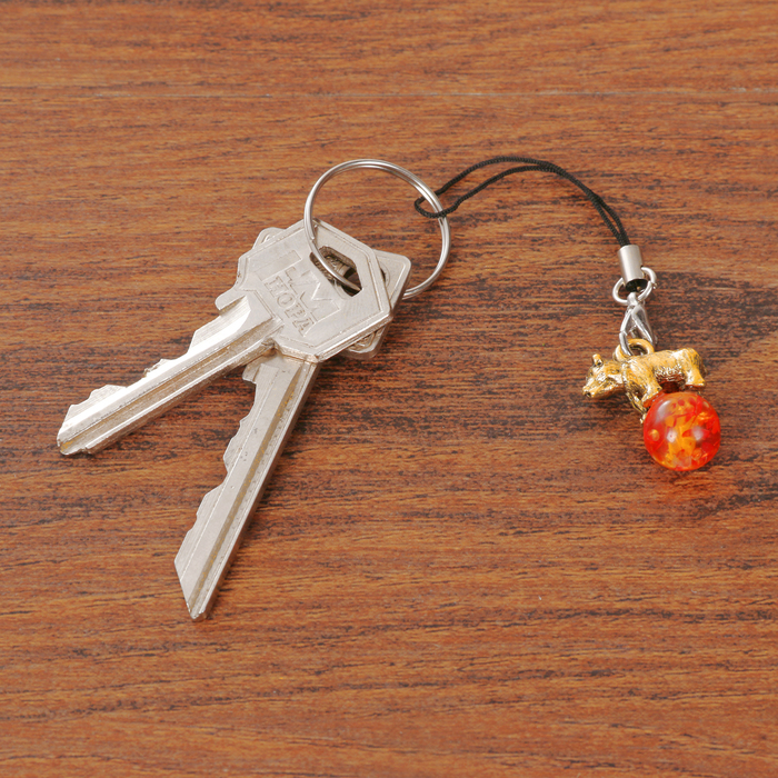 Открытка с подвеской «Пермь. Мишка на шаре»