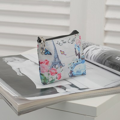 Косметичка простая, отдел на молнии, цвет белый