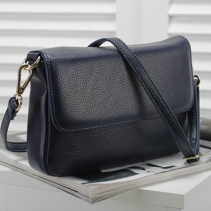 Сумка женская, 1 отдел с перегородкой, 2 наружных кармана, длинный ремень, цвет синий