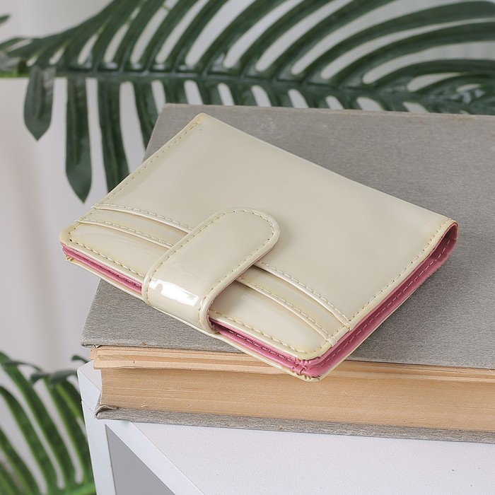 Кошелёк женский на кнопке, 1 отдел, для карт, наружный карман, цвет бежевый