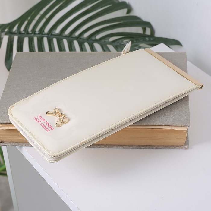 Кошелёк женский на кнопке, 1 отдел, для карт, цвет белый