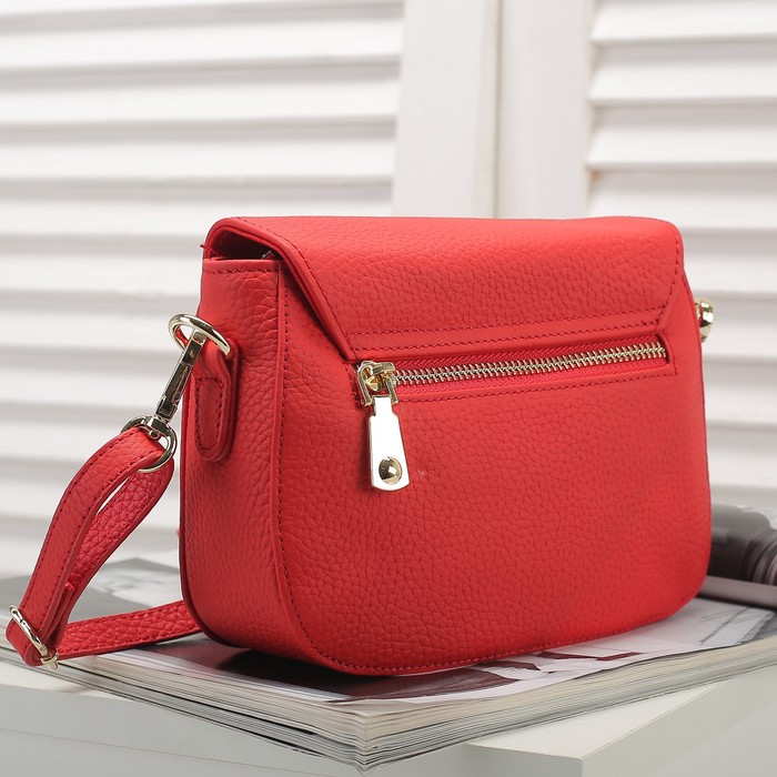 Сумка женская, 1 отдел с перегородкой, наружный карман, длинный ремень, цвет красный