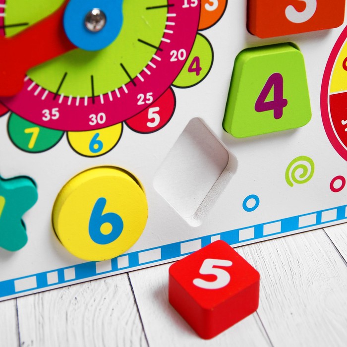 Бизиборд "Яркие часики"