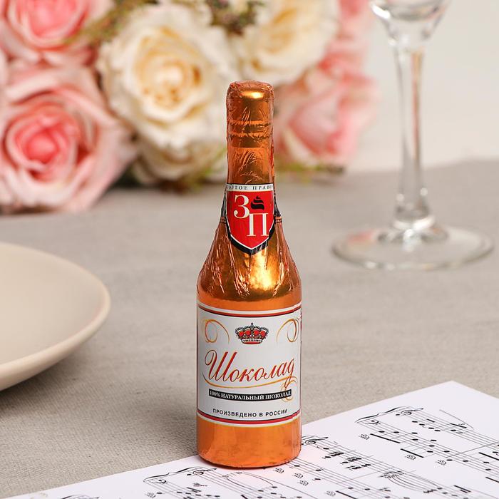 Фигура из тёмного шоколада 