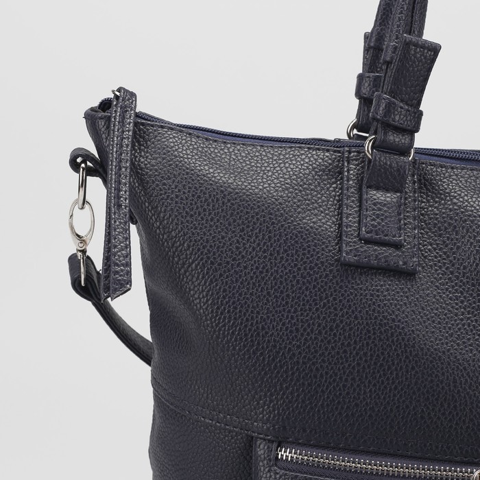 Сумка женская, отдел с перегородкой на молнии, 3 наружных кармана, длинный ремень, цвет синий