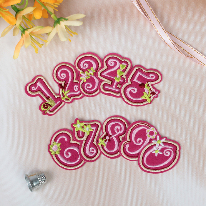 Набор термоаппликаций "Цифры", цвет тёмно-розовый