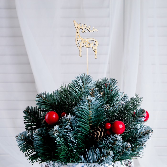 Топпер "Олень вензель"