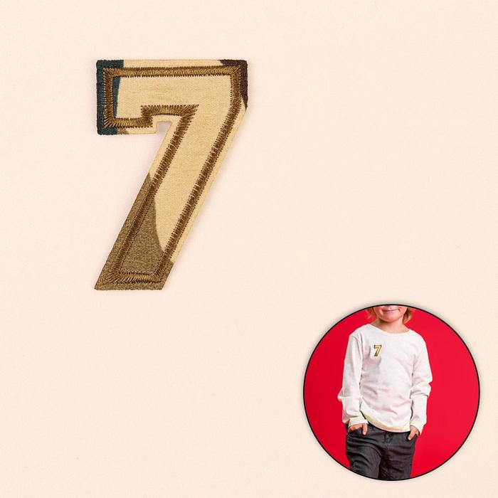 Термоаппликация "7", 5,5*3,8см, цвет хаки