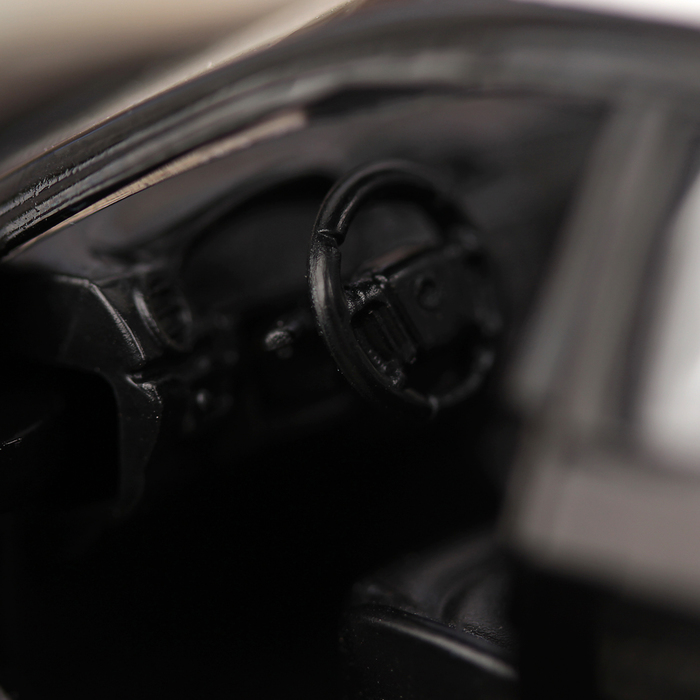 Машина металлическая Buick Enclave, открываются двери, инерция, МИКС