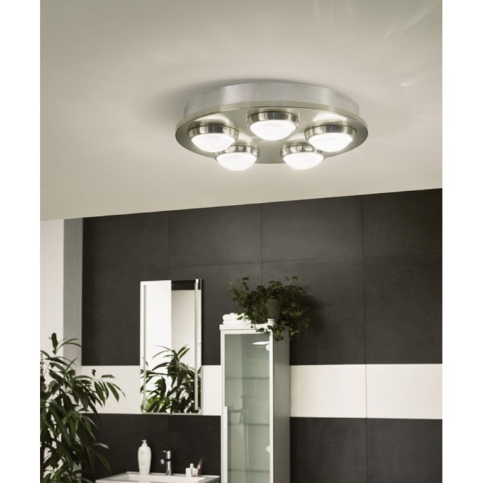 

Светильник LOMBES 5x4,2Вт LED никель 35x35x11см